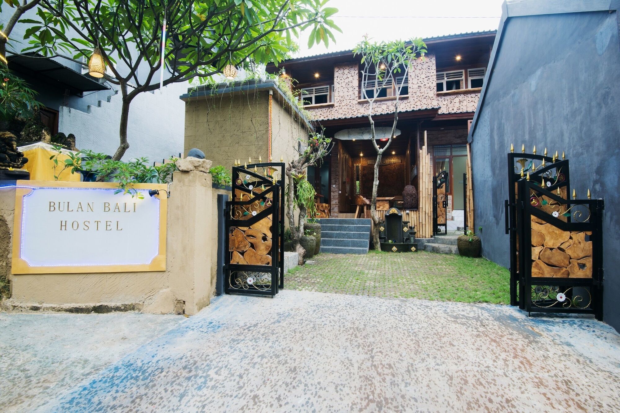 Bulan Bali Guest House Убуд Екстериор снимка